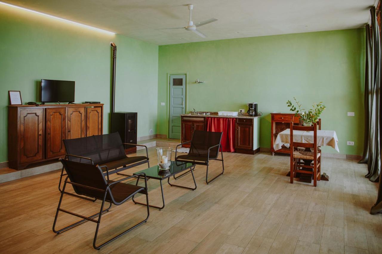 מנרבה דל גארדה Villa Schindler מראה חיצוני תמונה