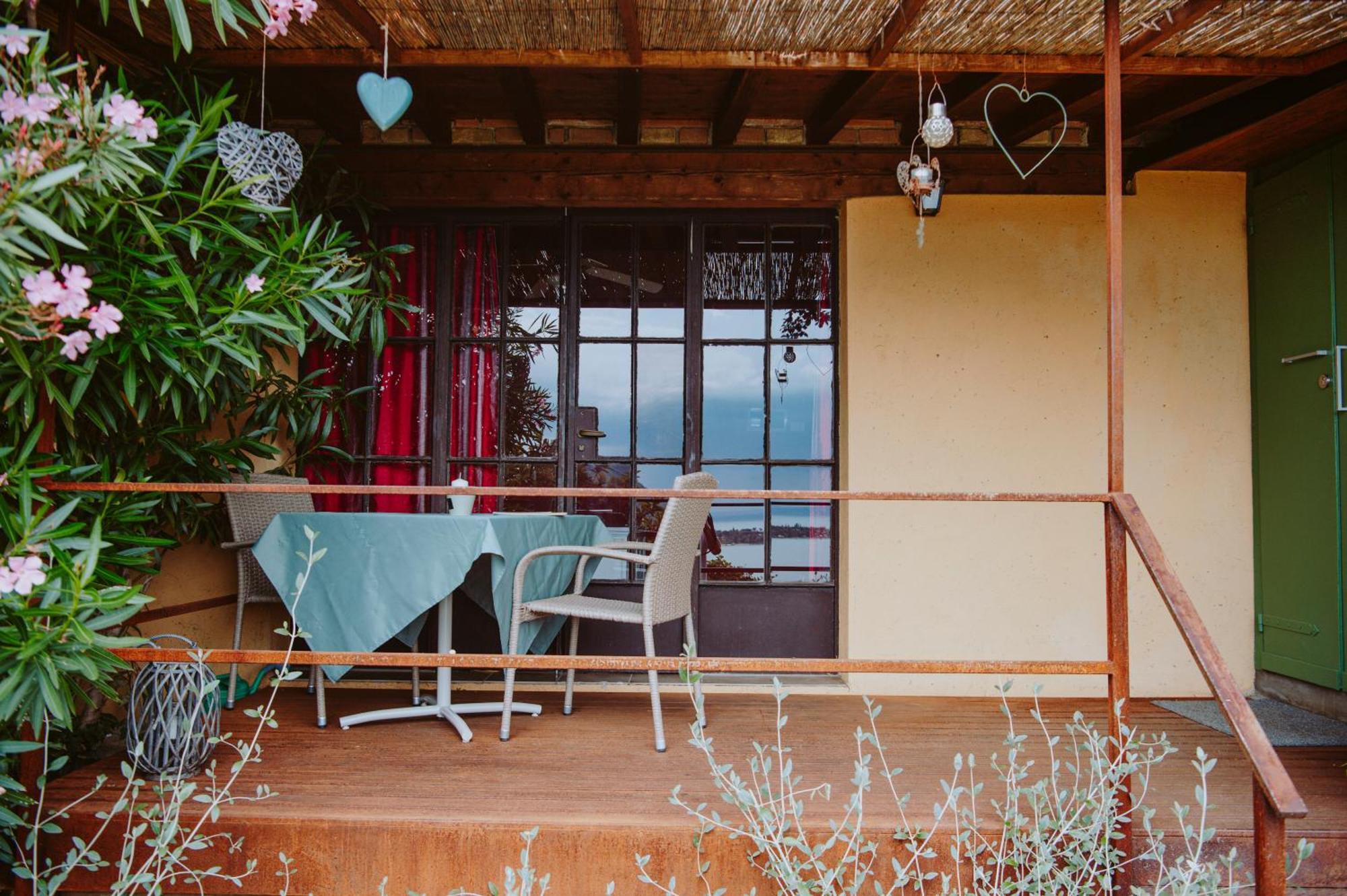 מנרבה דל גארדה Villa Schindler מראה חיצוני תמונה